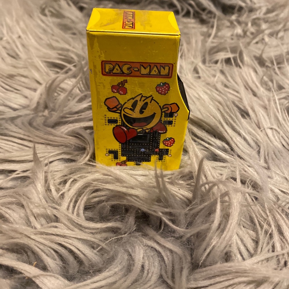 CANDY - Picture 2 of 5